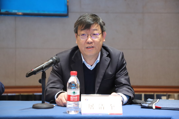 亚星游戏官网港航公司党委书记董事长屠清奎.JPG