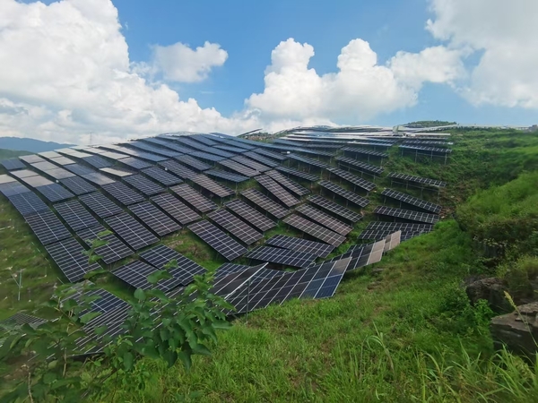 贵州潘家庄光伏 (1).jpg