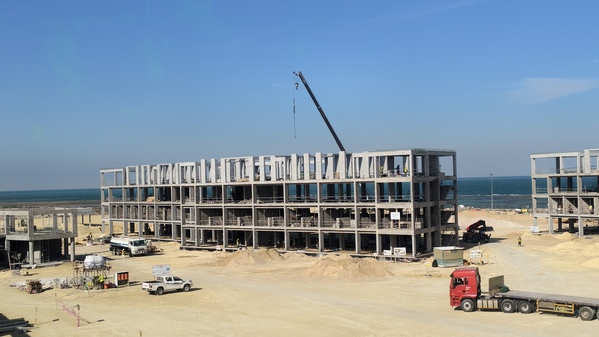 配图1 沙特项目施工场景.jpg