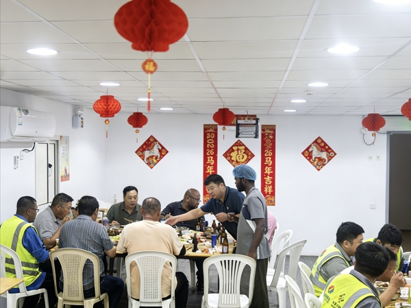 年味瞬间-齐聚迎新春 (2).jpg